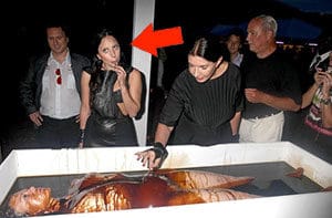 Lady Gaga at Marina Abramovic spirit cooking dinner
